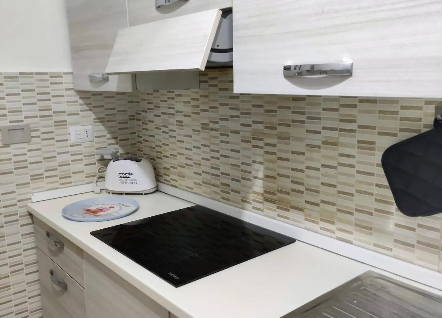 Metro Mirti Rome Suite Italy
